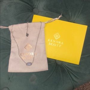 Kendra Scott necklace